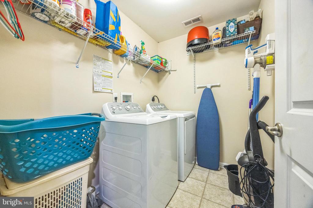 1072 PRIME PLACE
