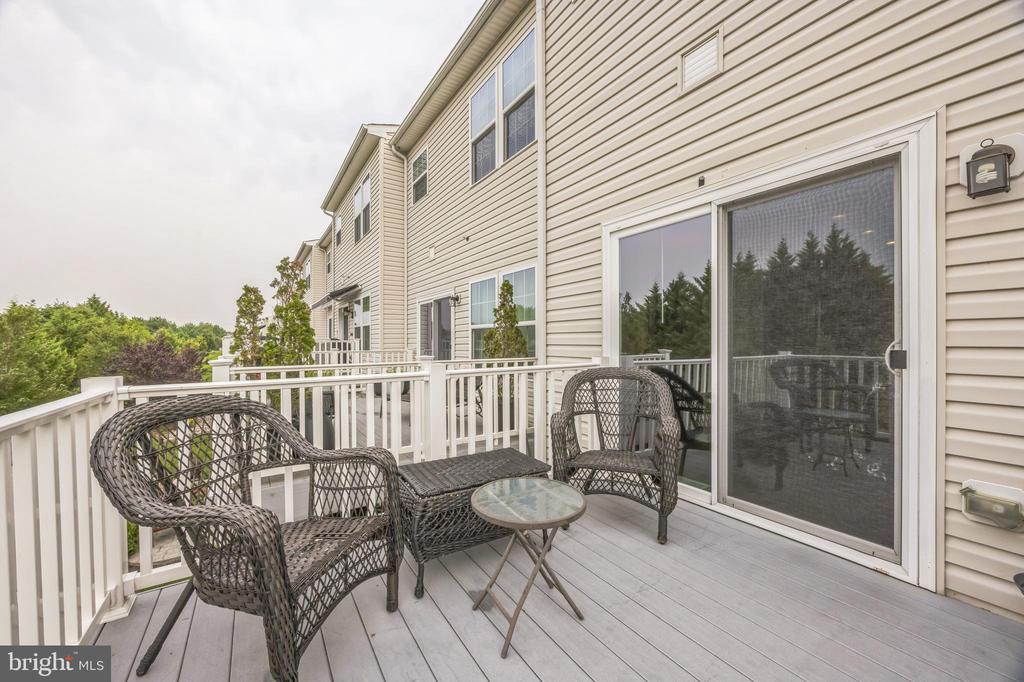 1072 PRIME PLACE