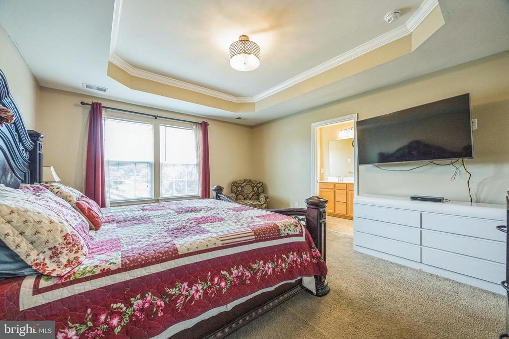 1072 PRIME PLACE