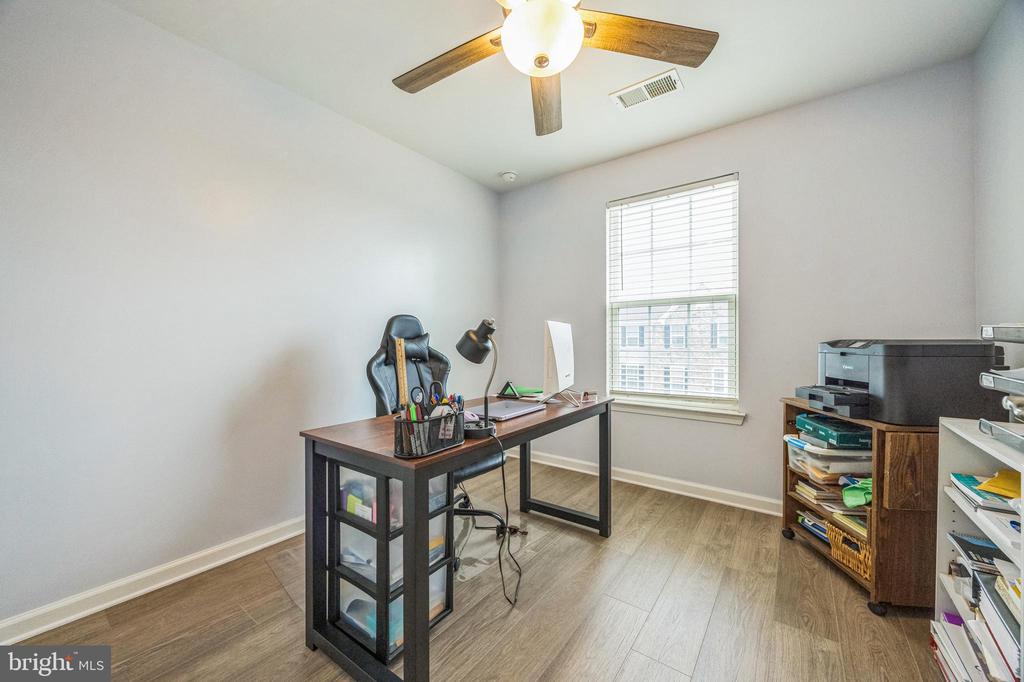 1072 PRIME PLACE