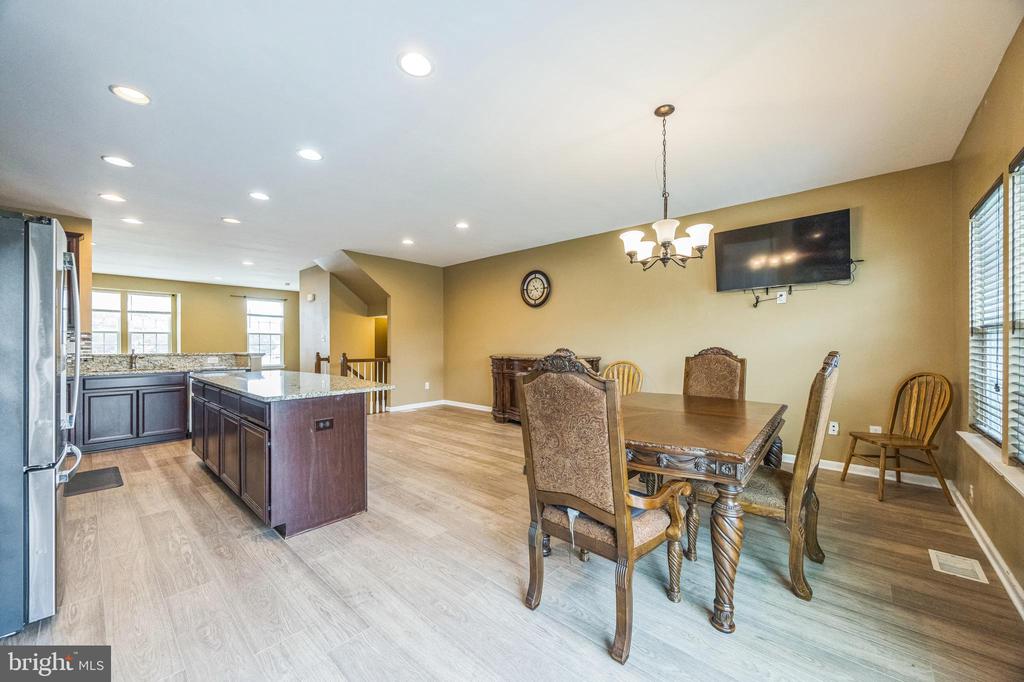1072 PRIME PLACE
