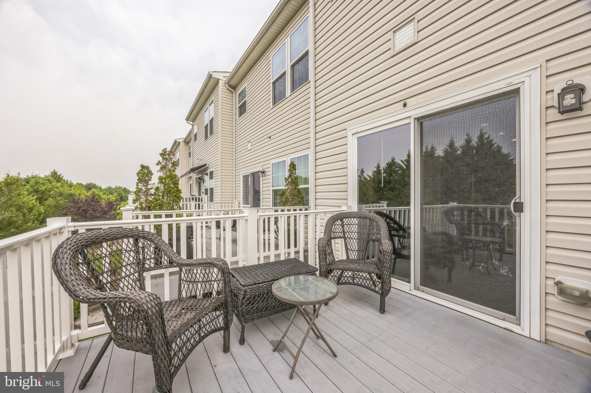 1072 PRIME PLACE