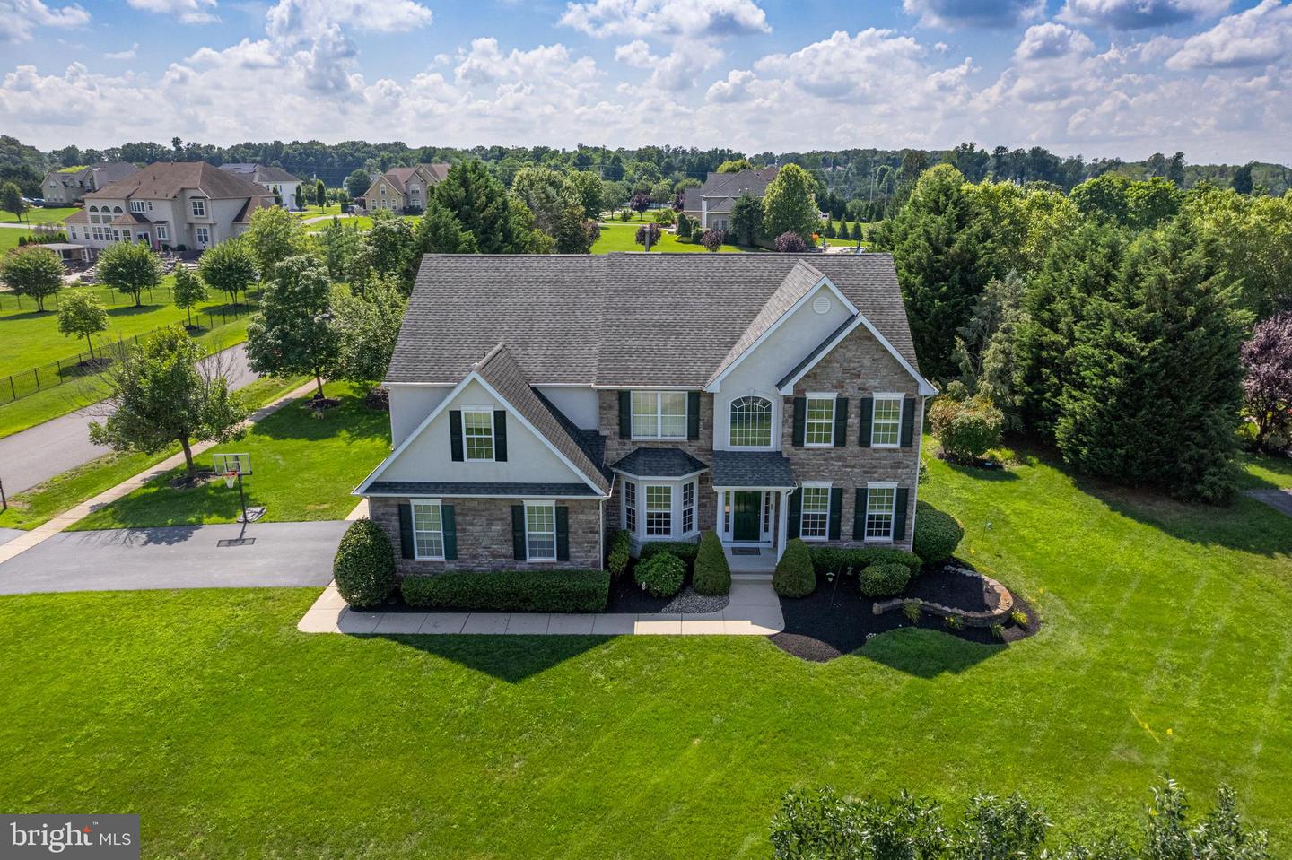 402 Nastasi Ct
