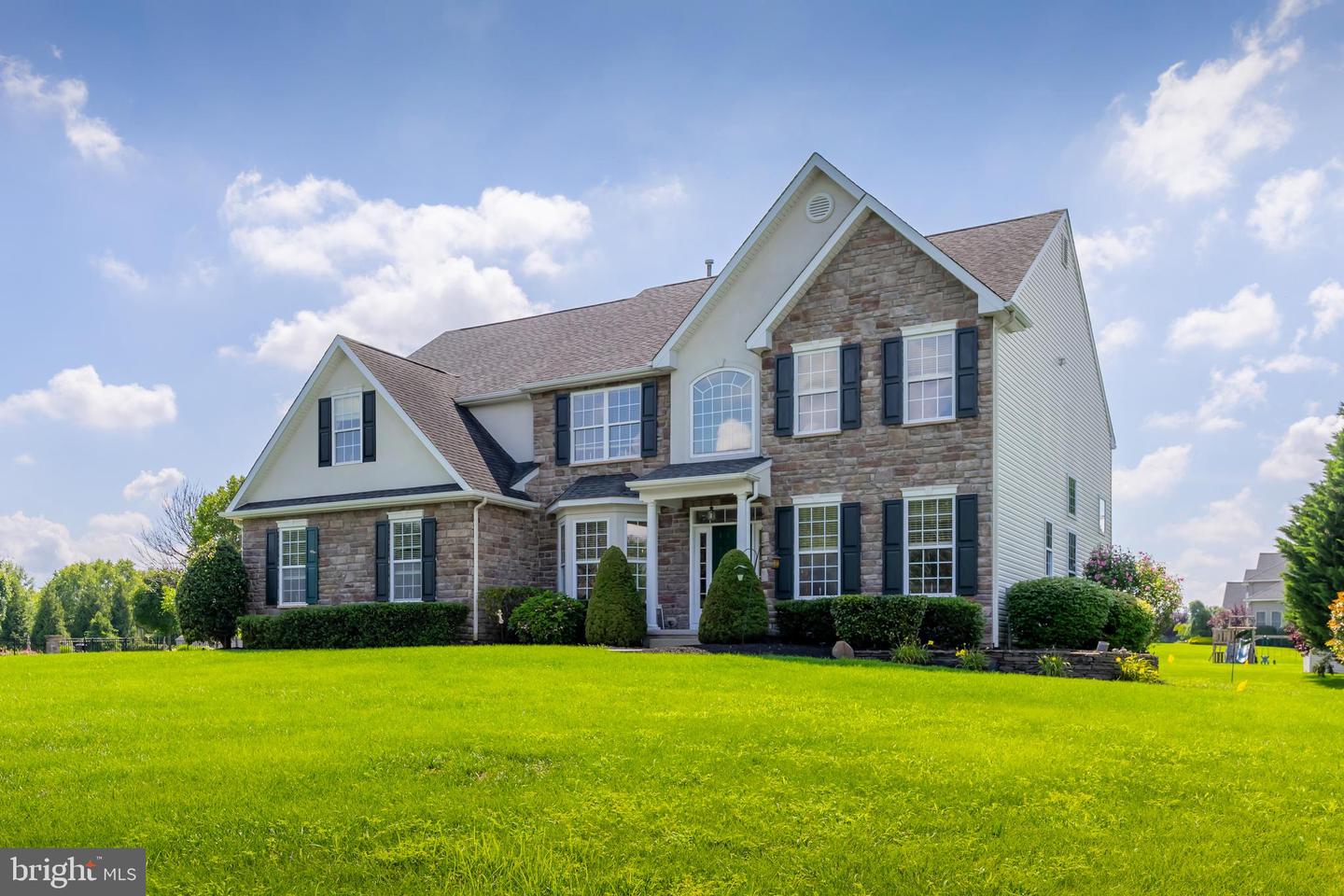 402 Nastasi Ct