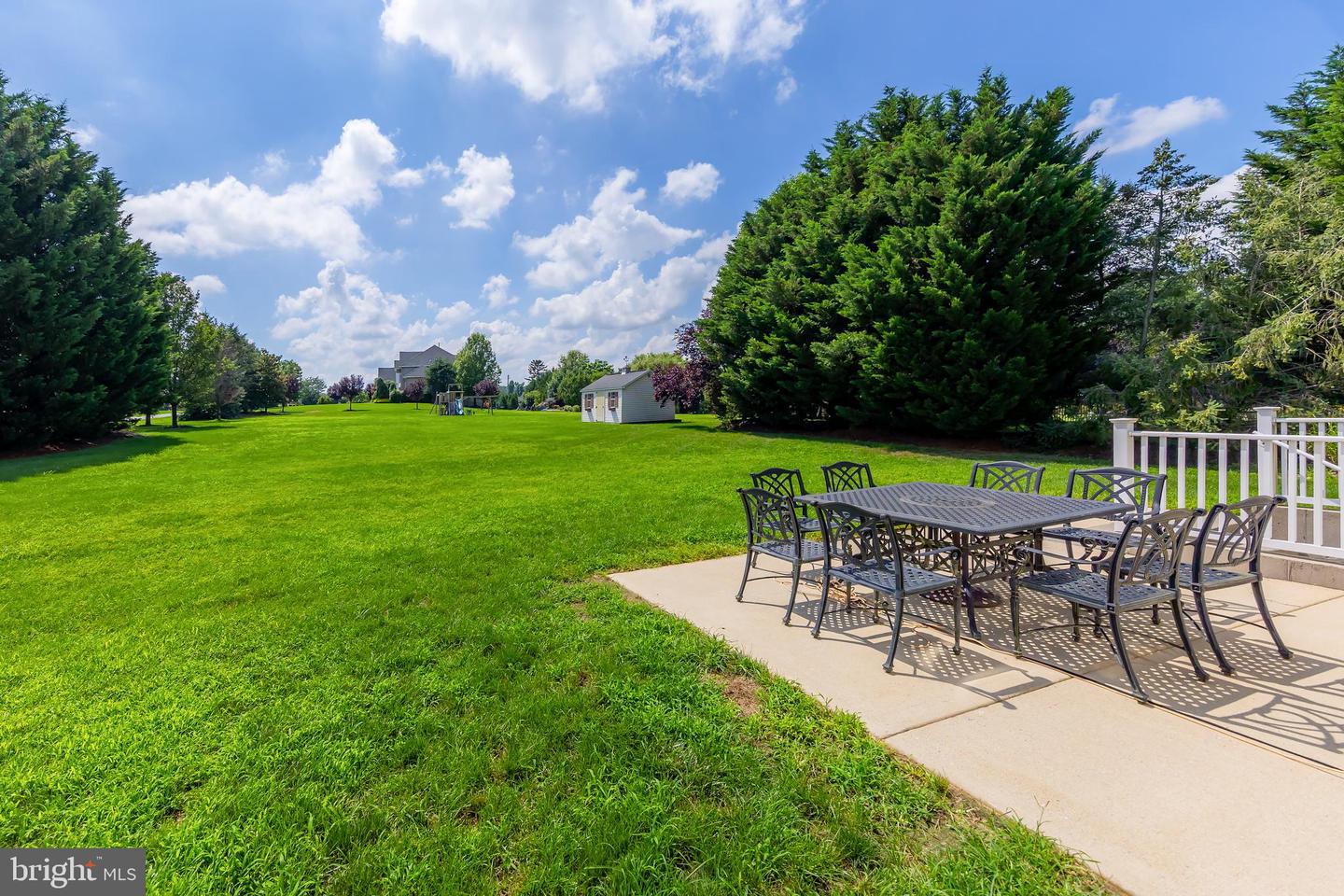 402 Nastasi Ct