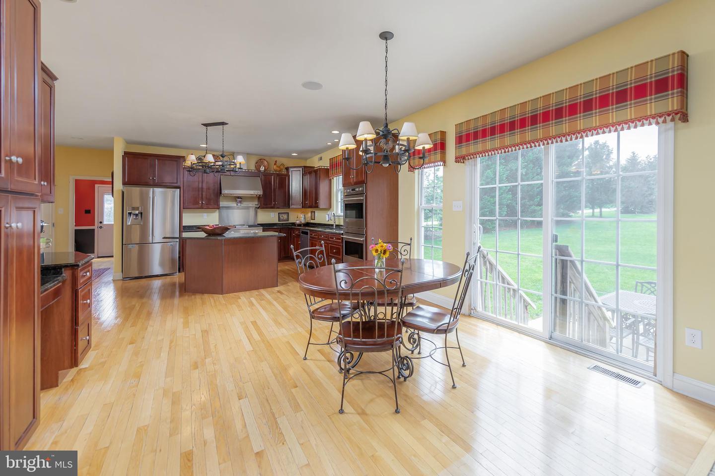 402 Nastasi Ct