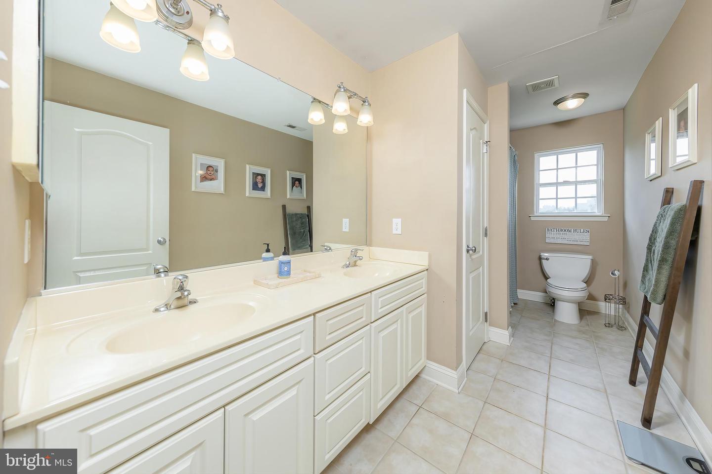 402 Nastasi Ct