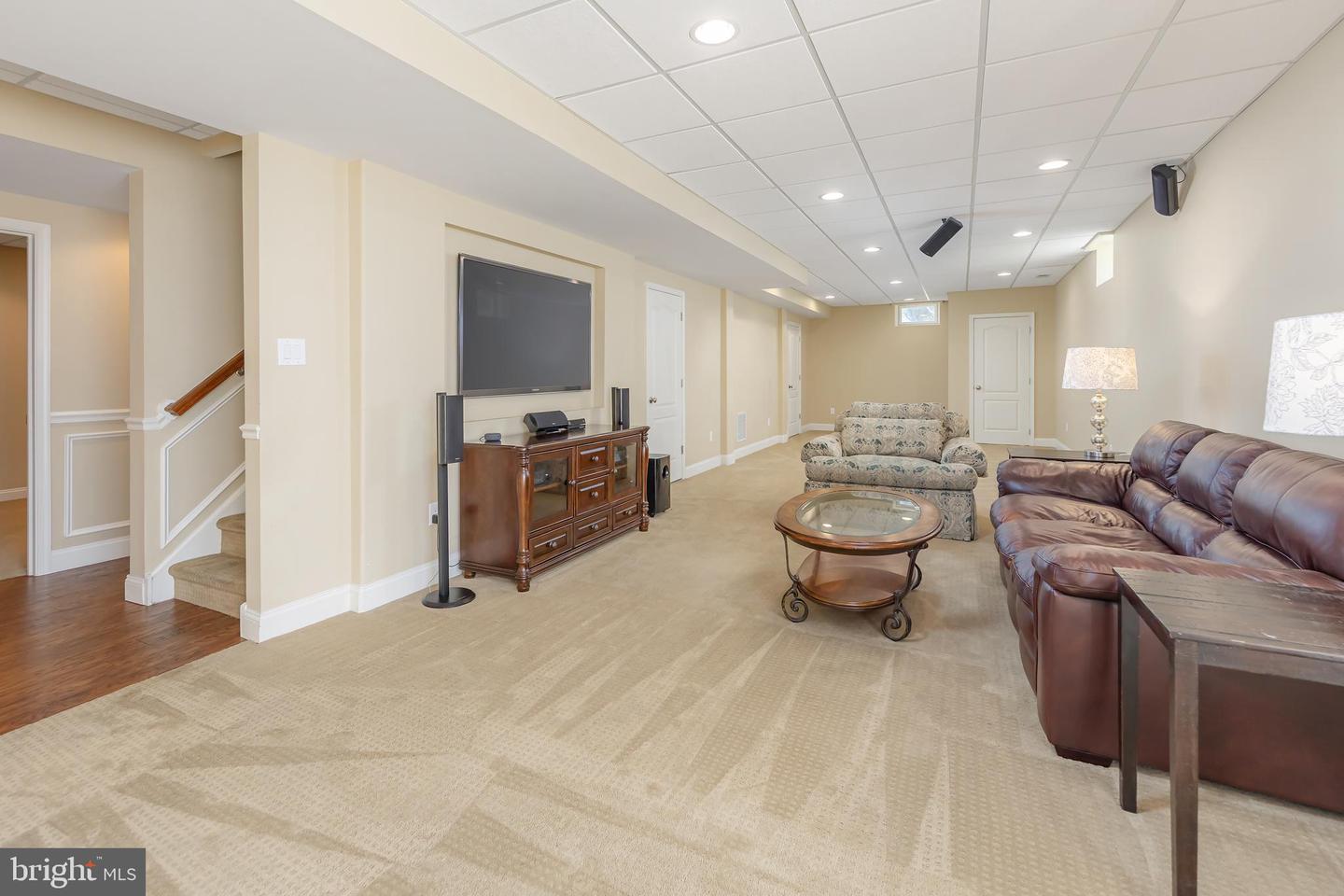 402 Nastasi Ct