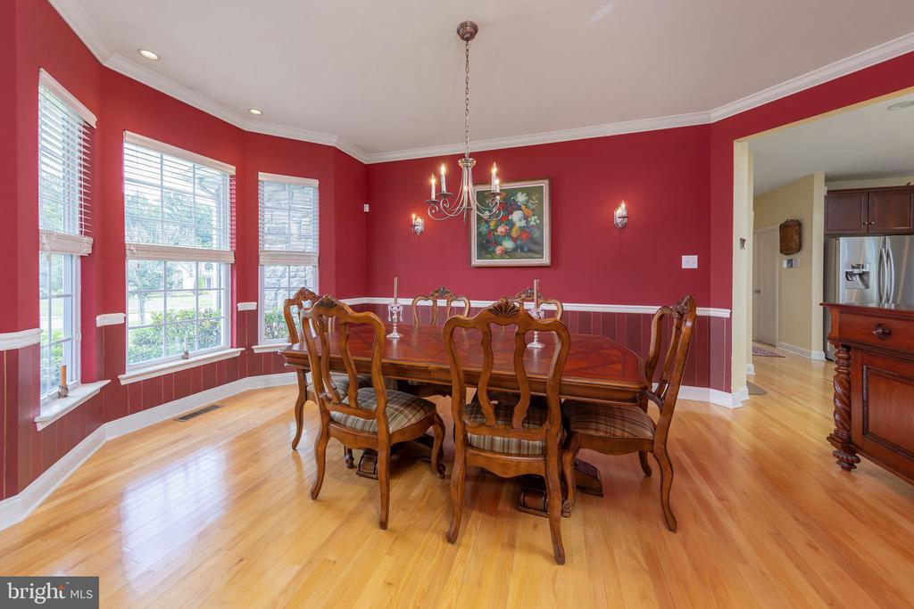 402 Nastasi Ct