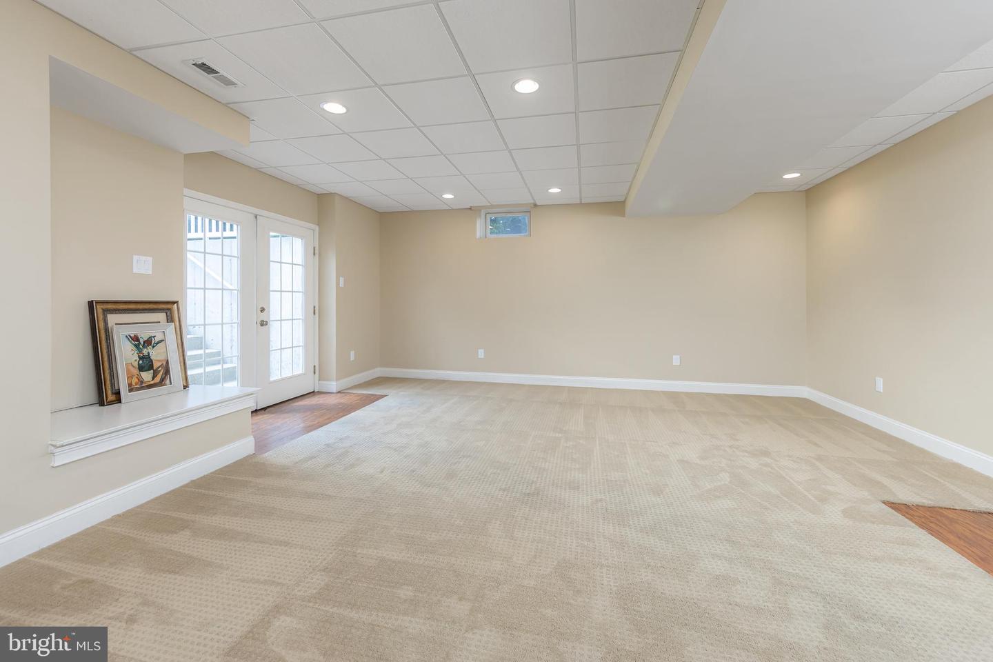 402 Nastasi Ct