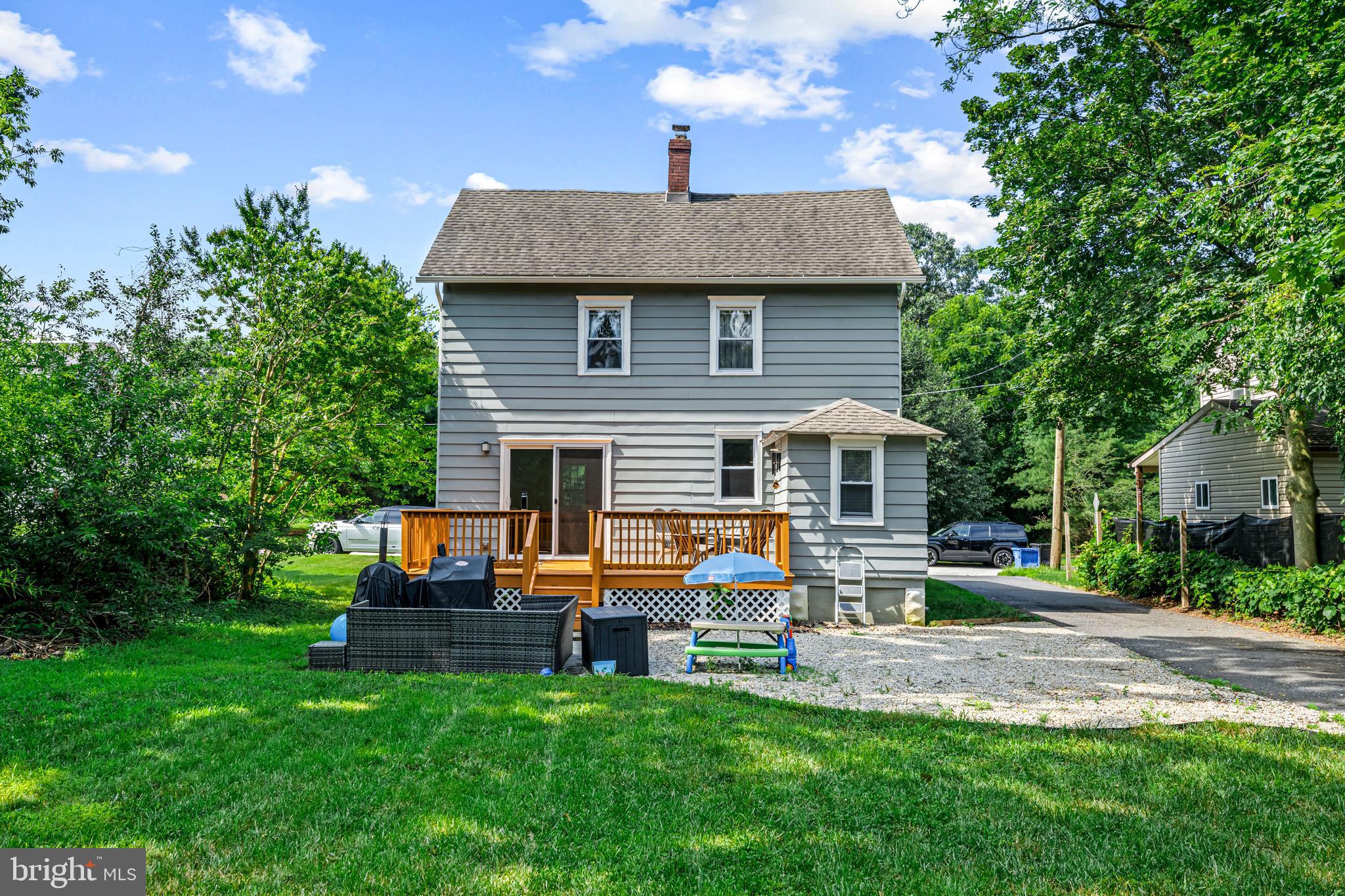 37 CHESTNUT STREET