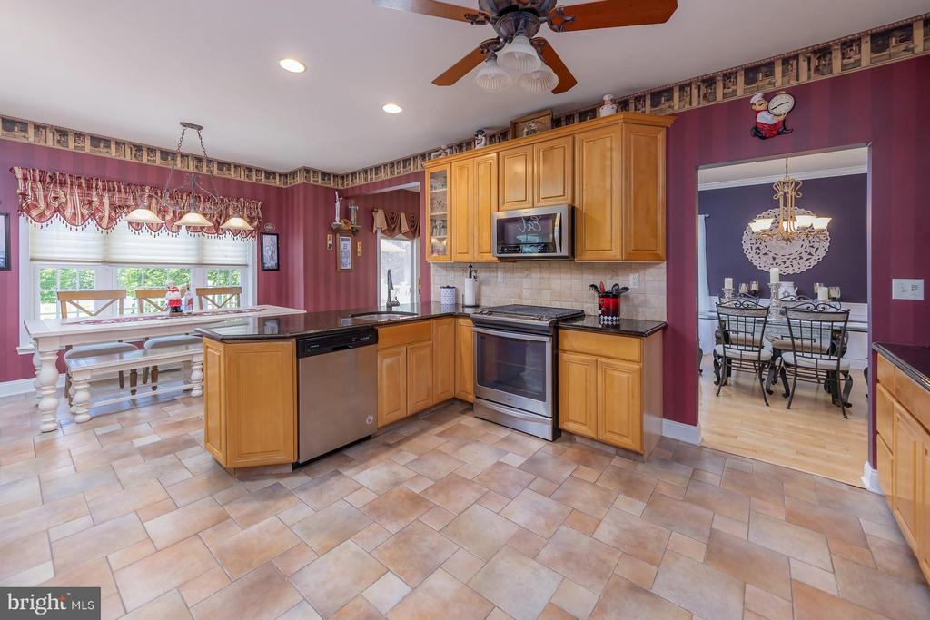 102 Brookside Way