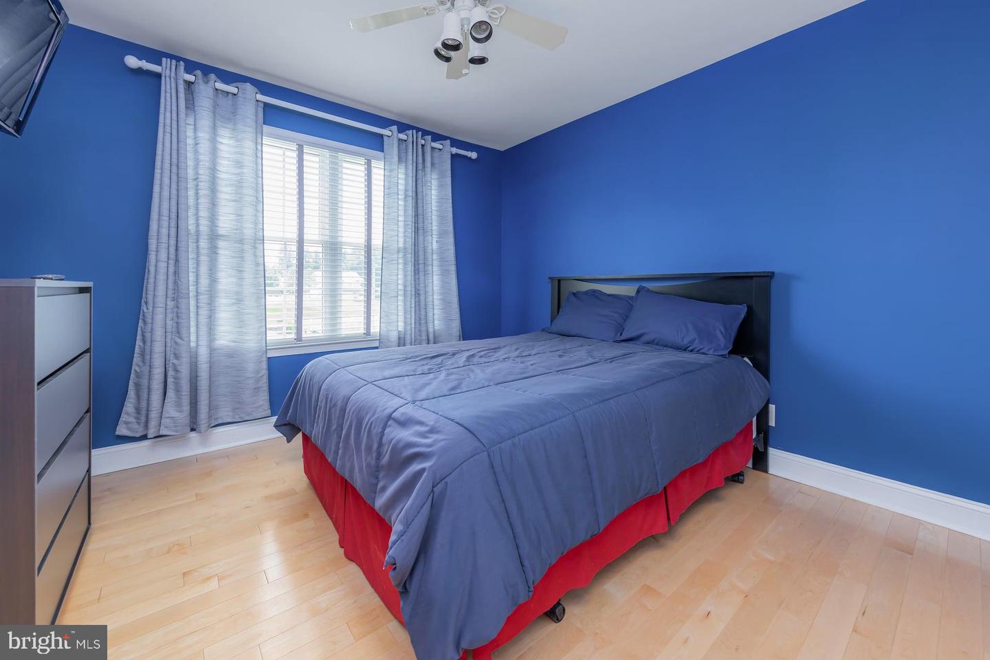 102 Brookside Way