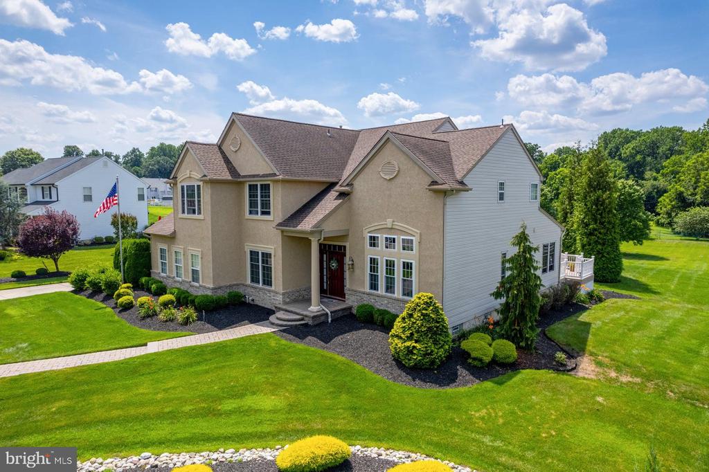 102 Brookside Way