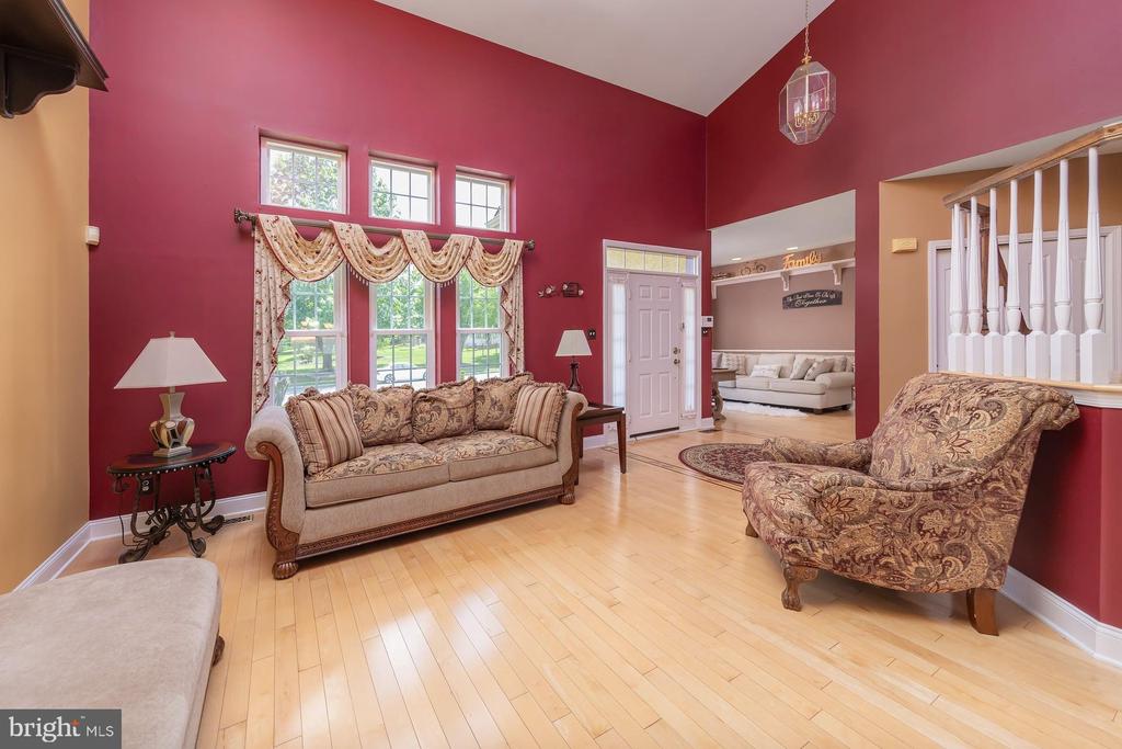 102 Brookside Way