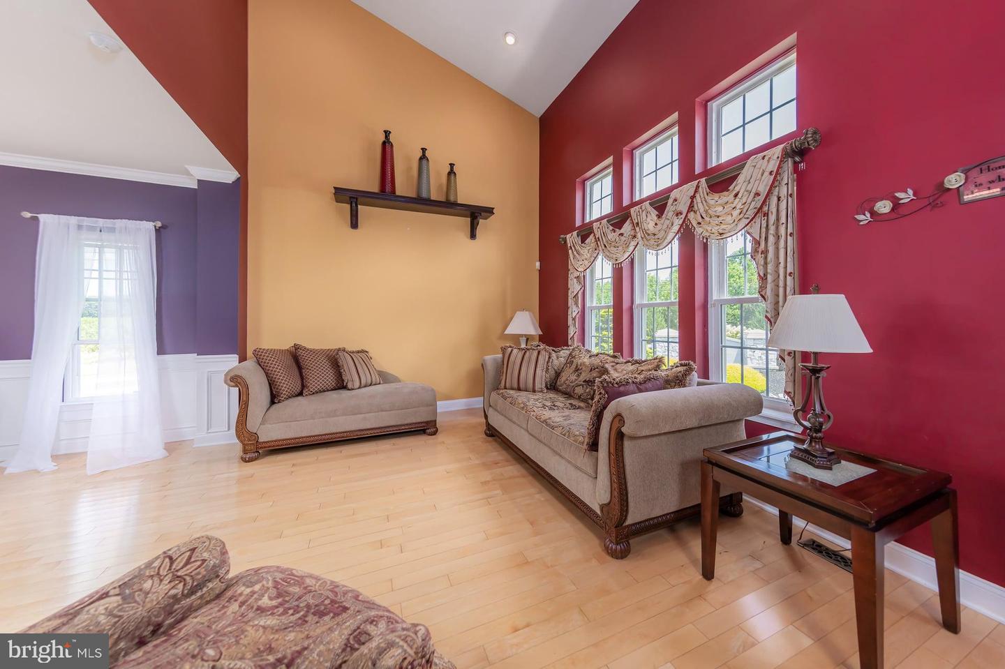 102 Brookside Way