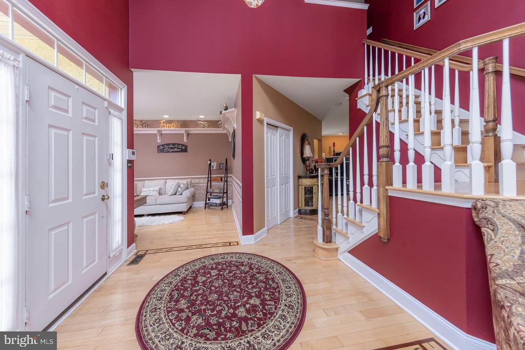 102 Brookside Way