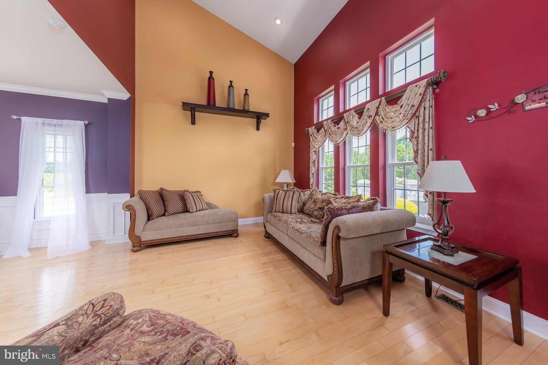 102 Brookside Way
