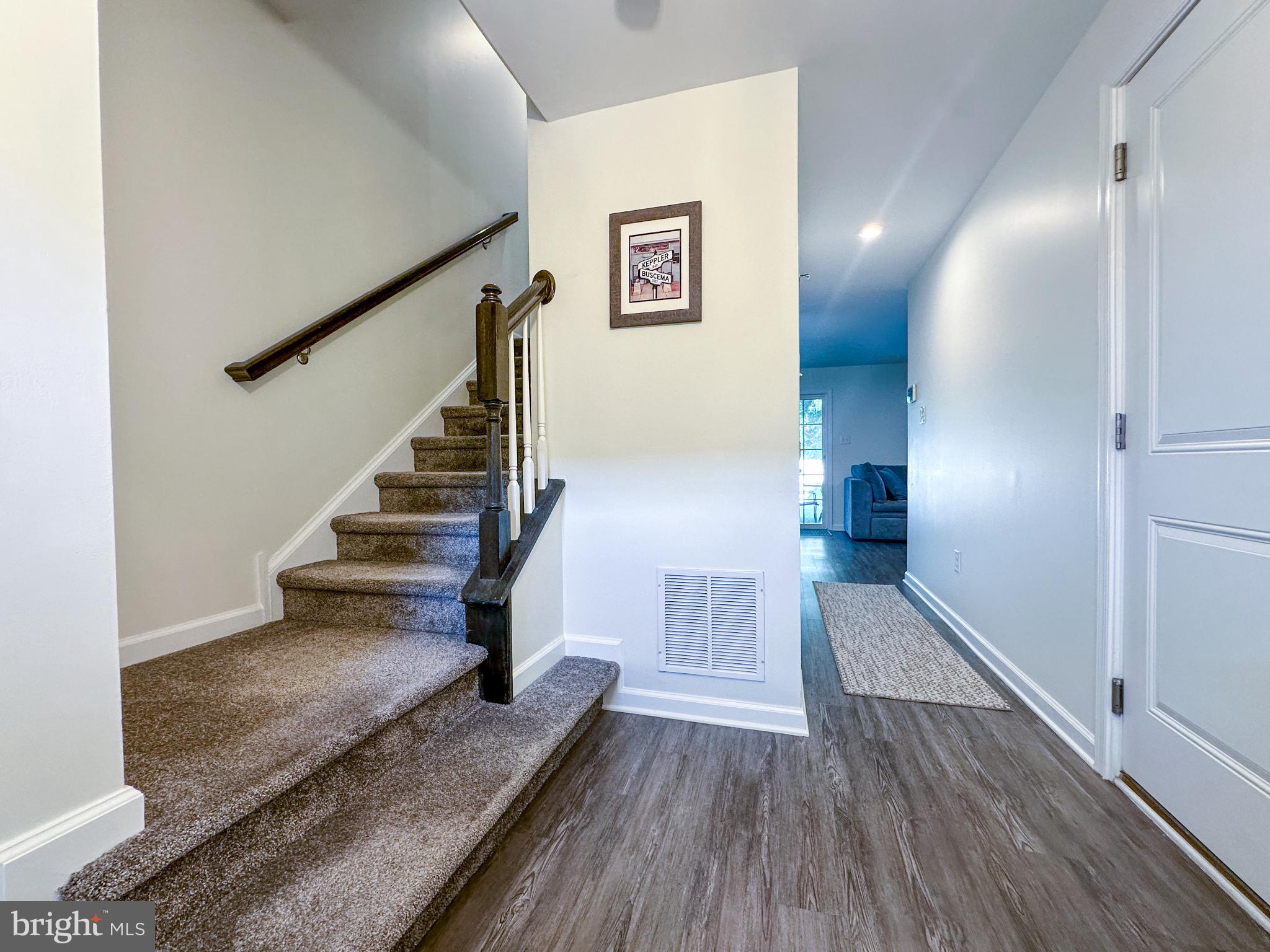305 PINNACLE PLACE