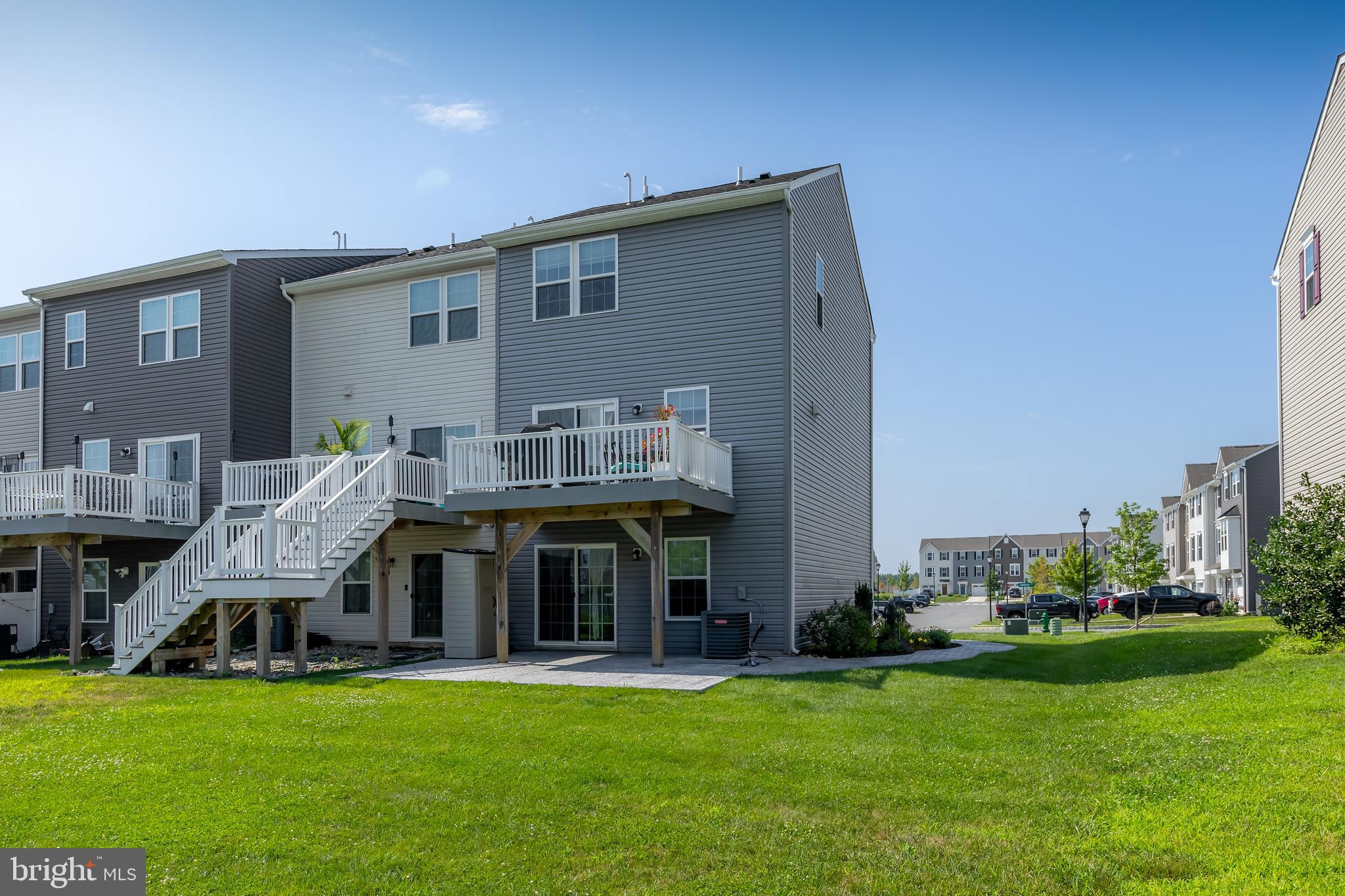 201 Sammy St