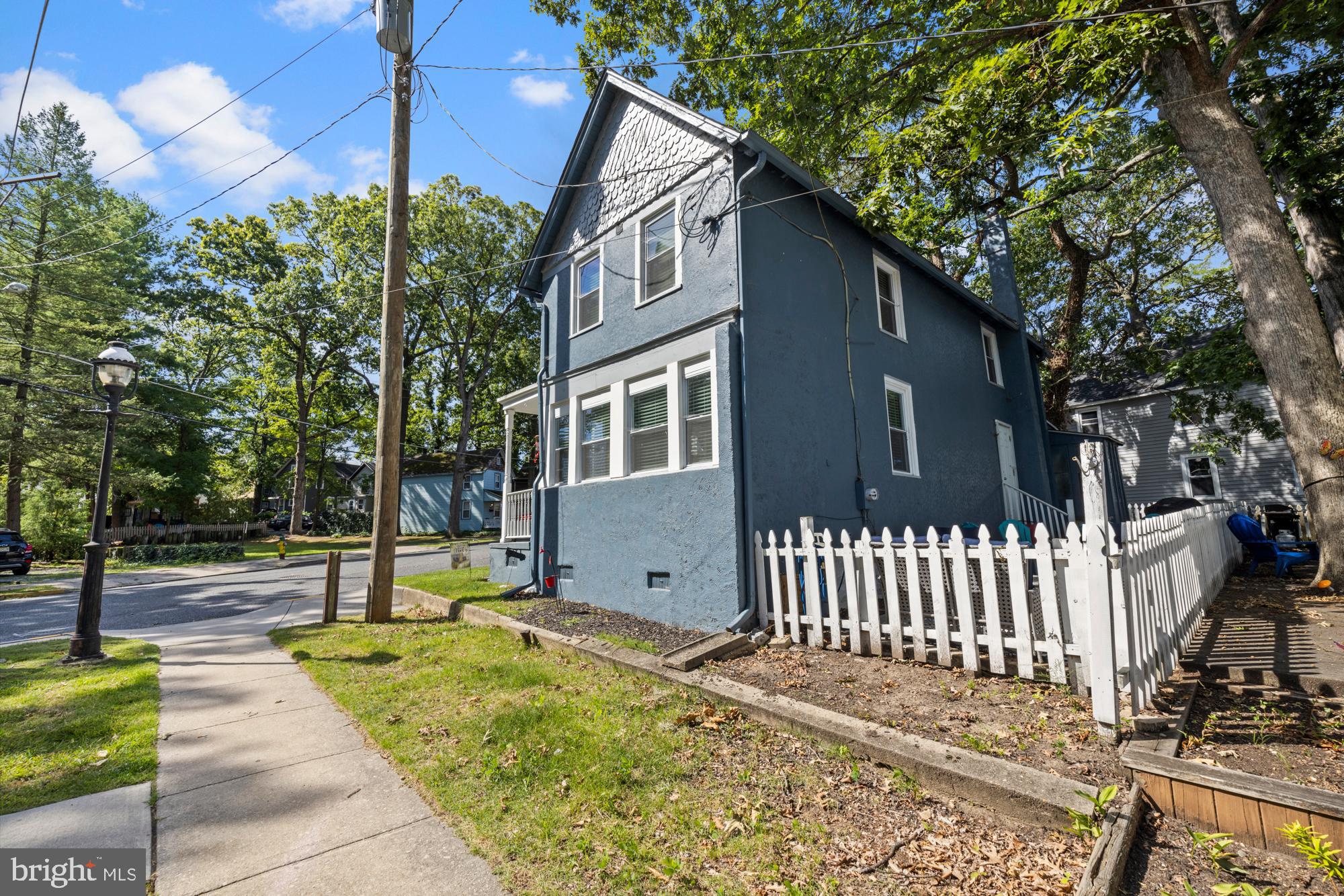 103 9TH AVENUE