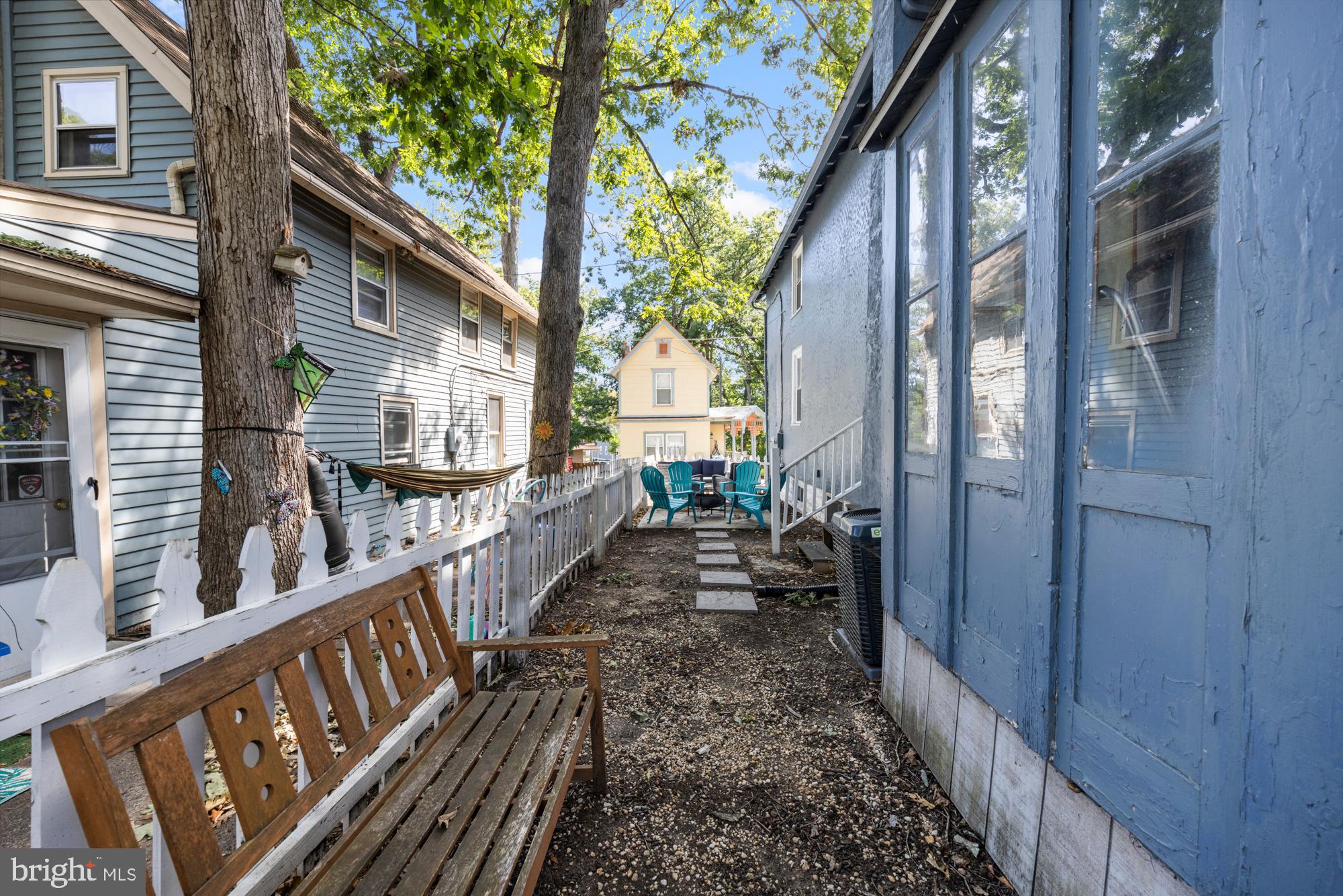 103 9TH AVENUE