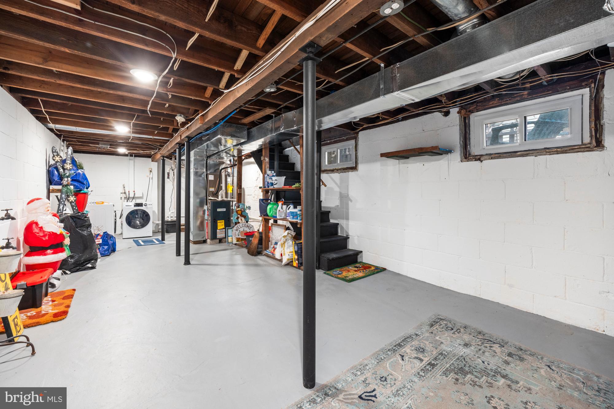 103 9TH AVENUE