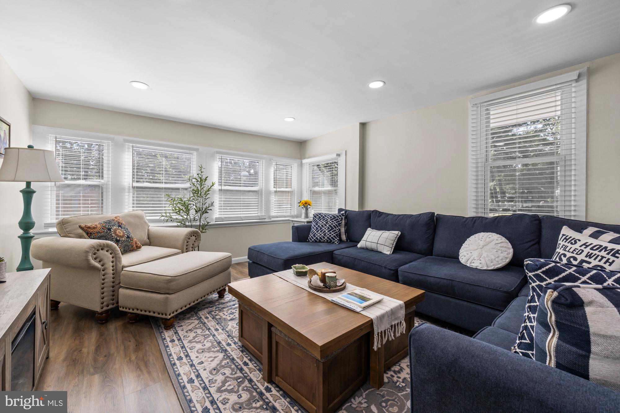 103 9TH AVENUE