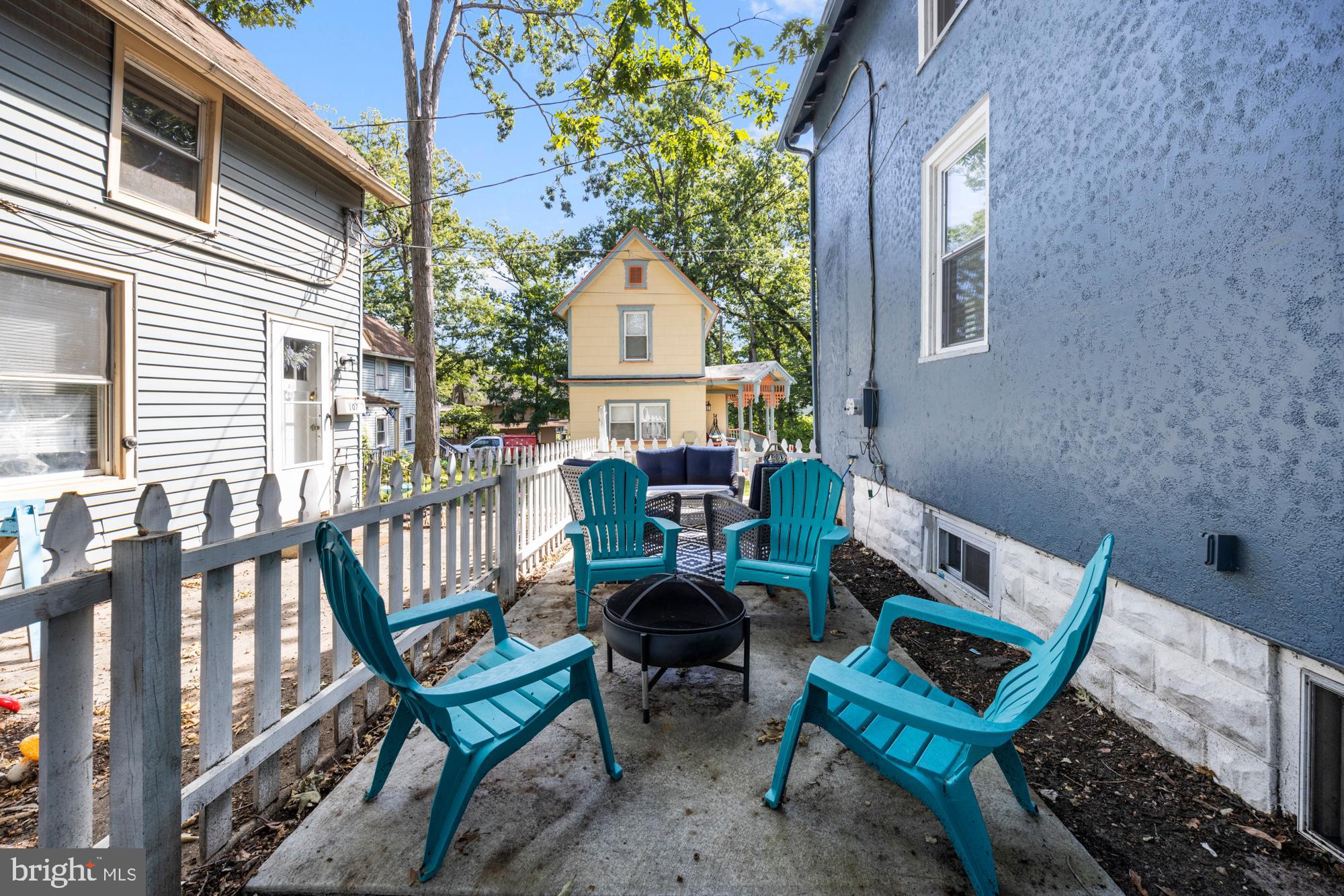 103 9TH AVENUE