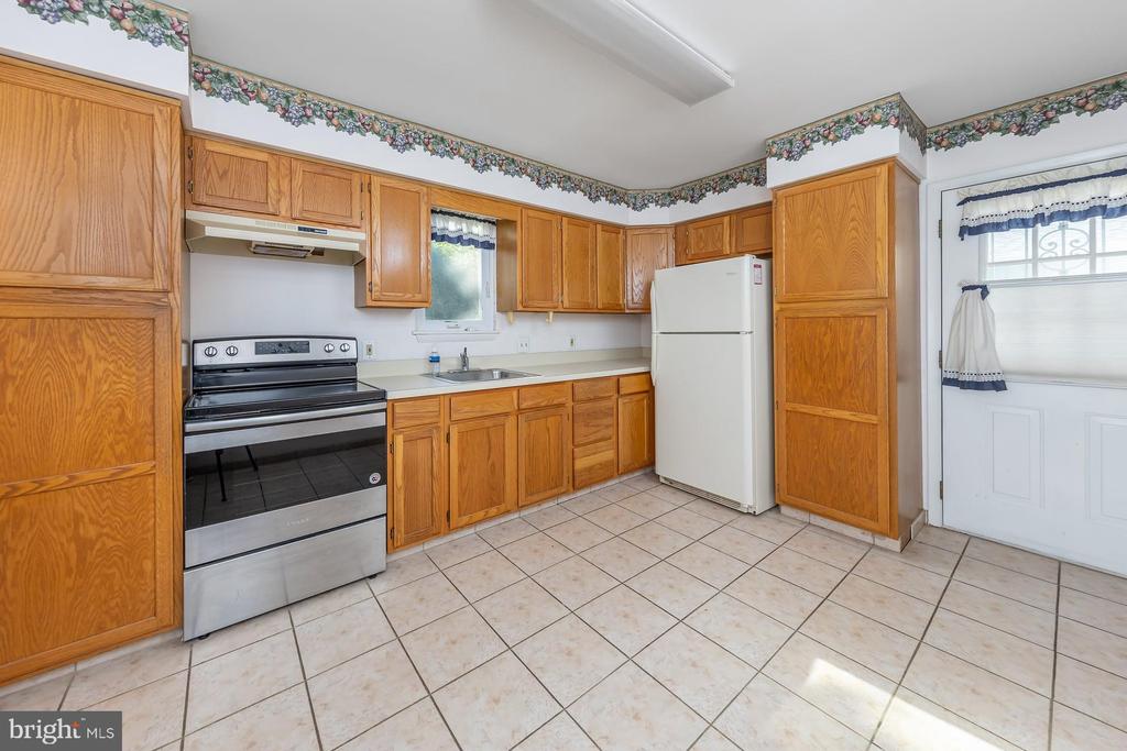 232 FAWN MEADOWS DRIVE