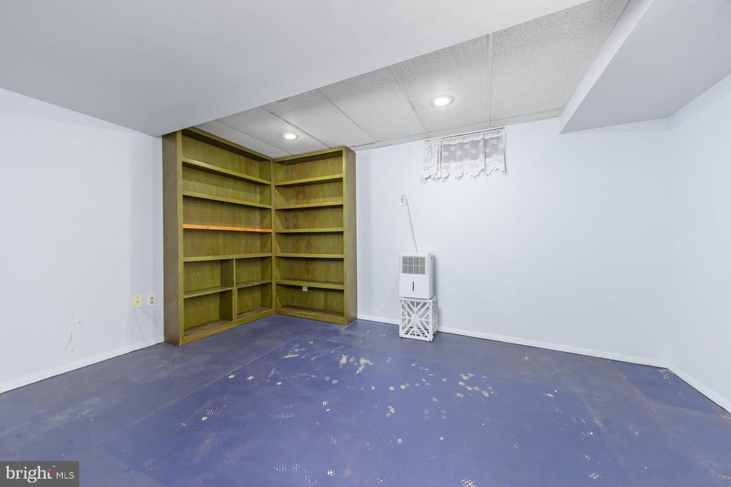 232 FAWN MEADOWS DRIVE
