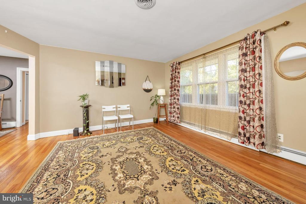 342 DEMOCRAT ROAD