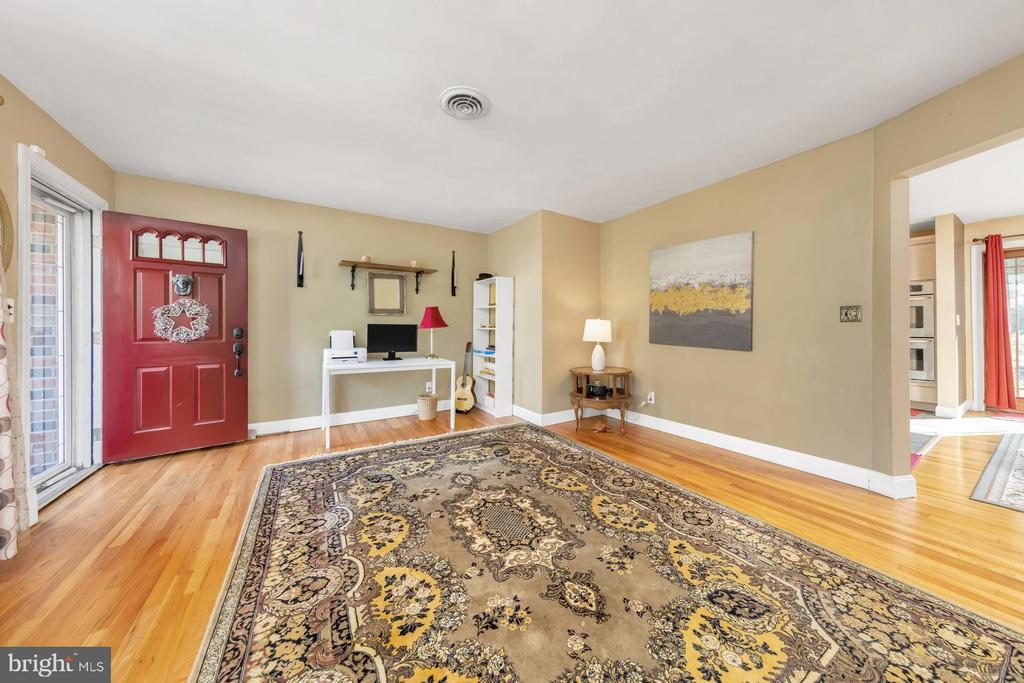 342 DEMOCRAT ROAD