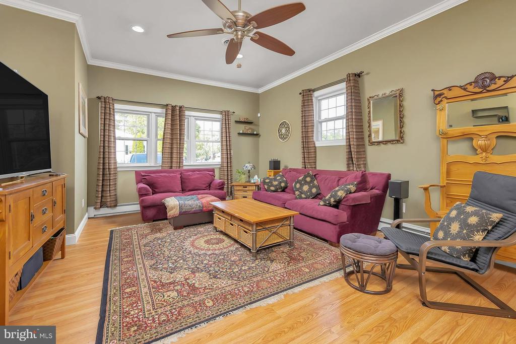 342 DEMOCRAT ROAD