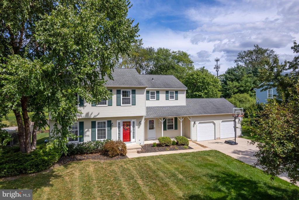 18 CURRIDEN AVENUE