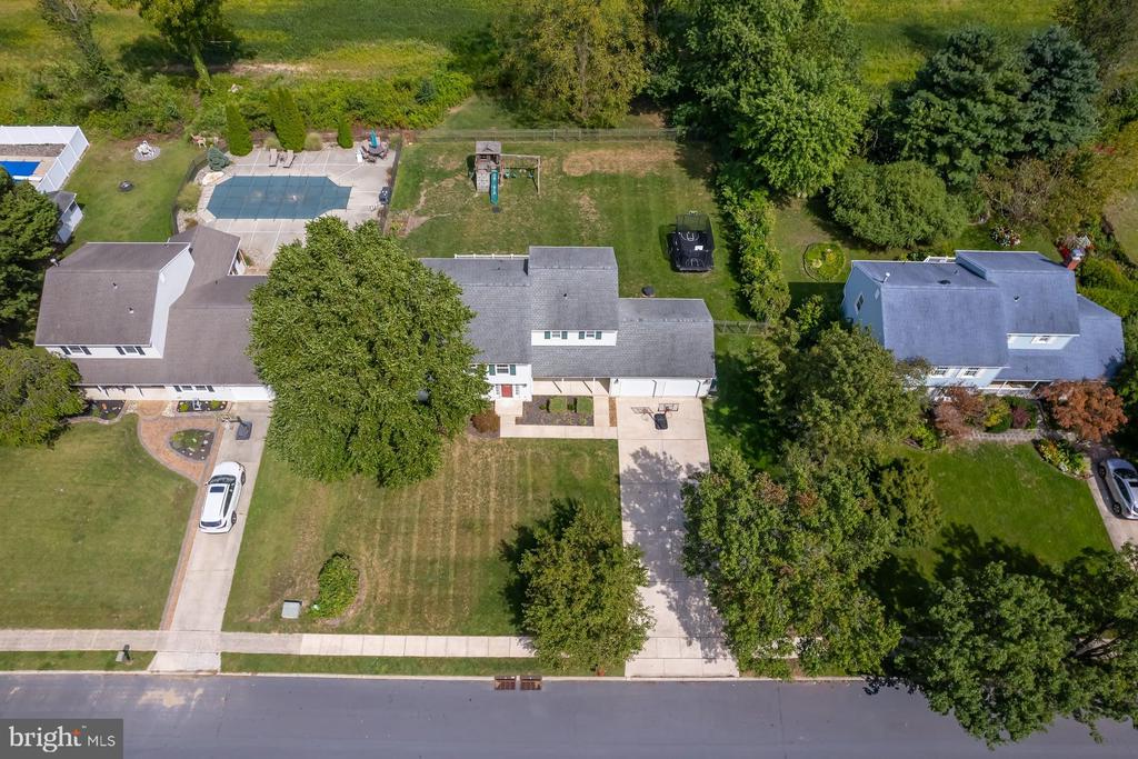 18 CURRIDEN AVENUE