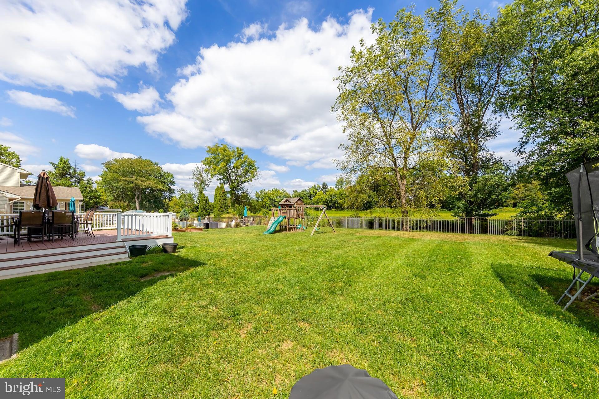18 CURRIDEN AVENUE