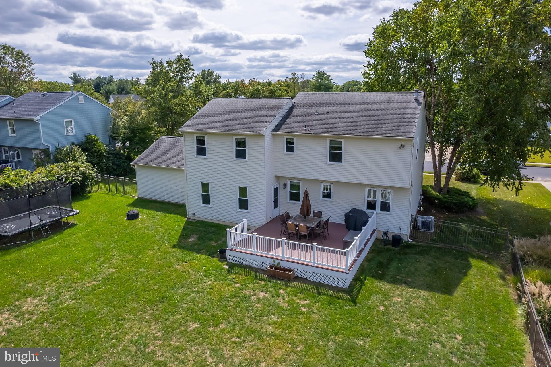 18 CURRIDEN AVENUE