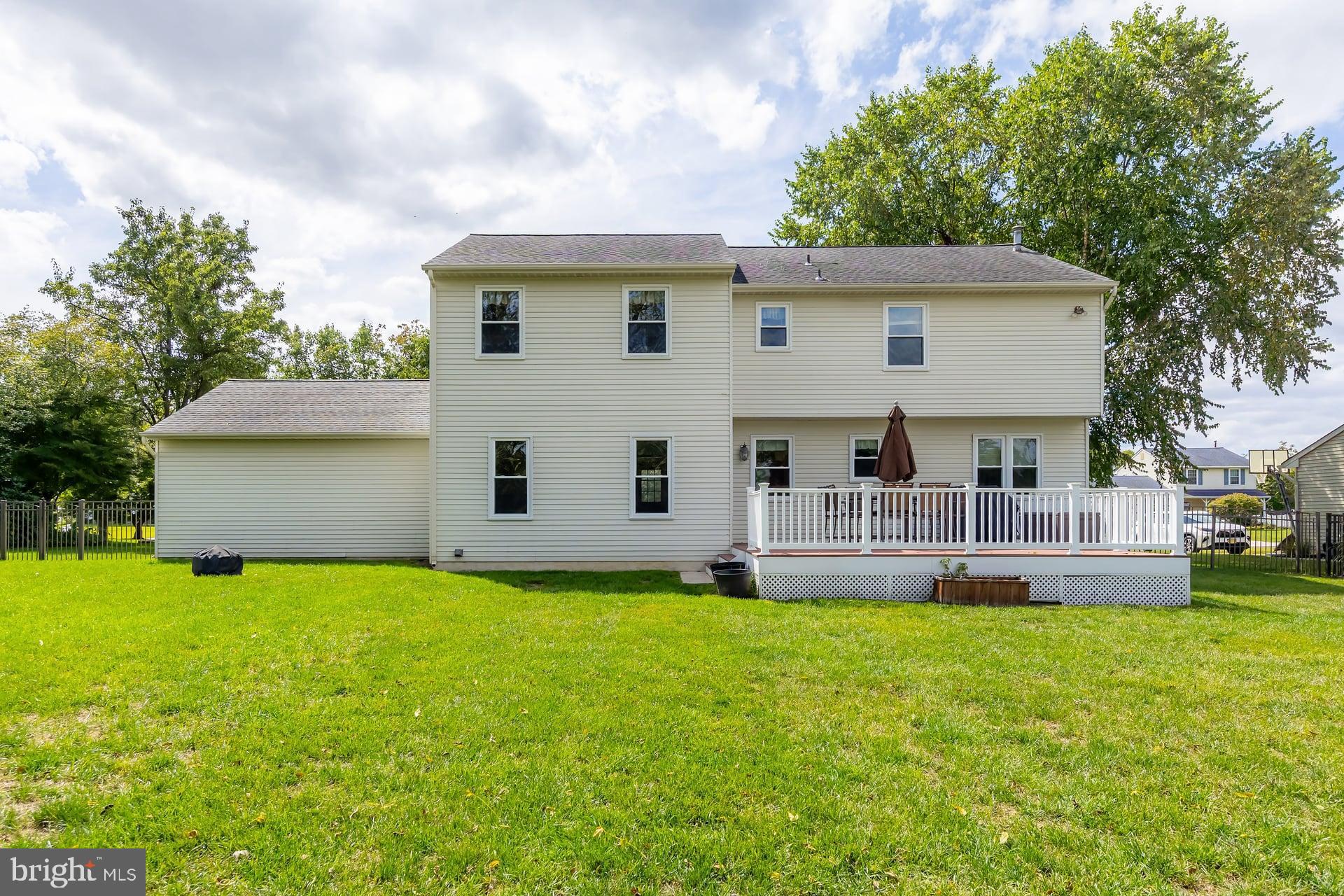 18 CURRIDEN AVENUE