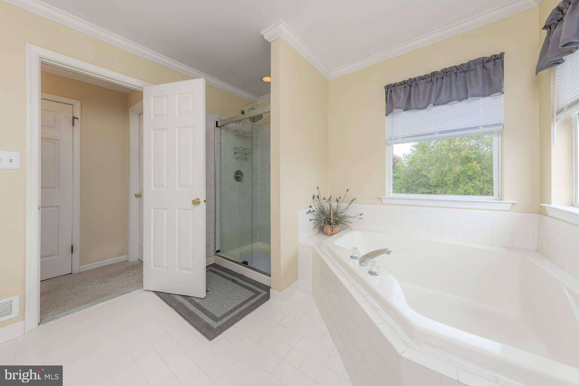 7 EAGLE DRIVE