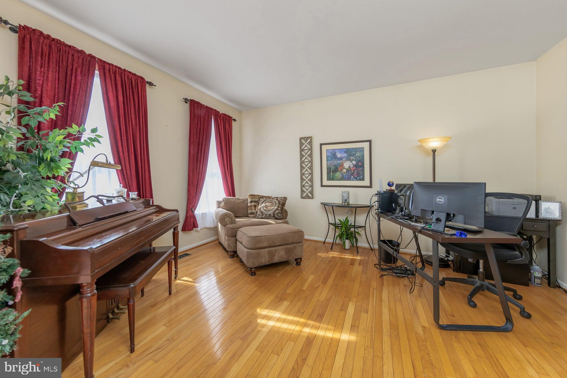 7 EAGLE DRIVE