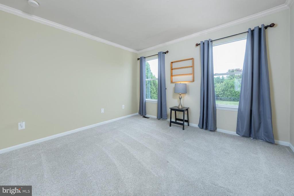 7 EAGLE DRIVE