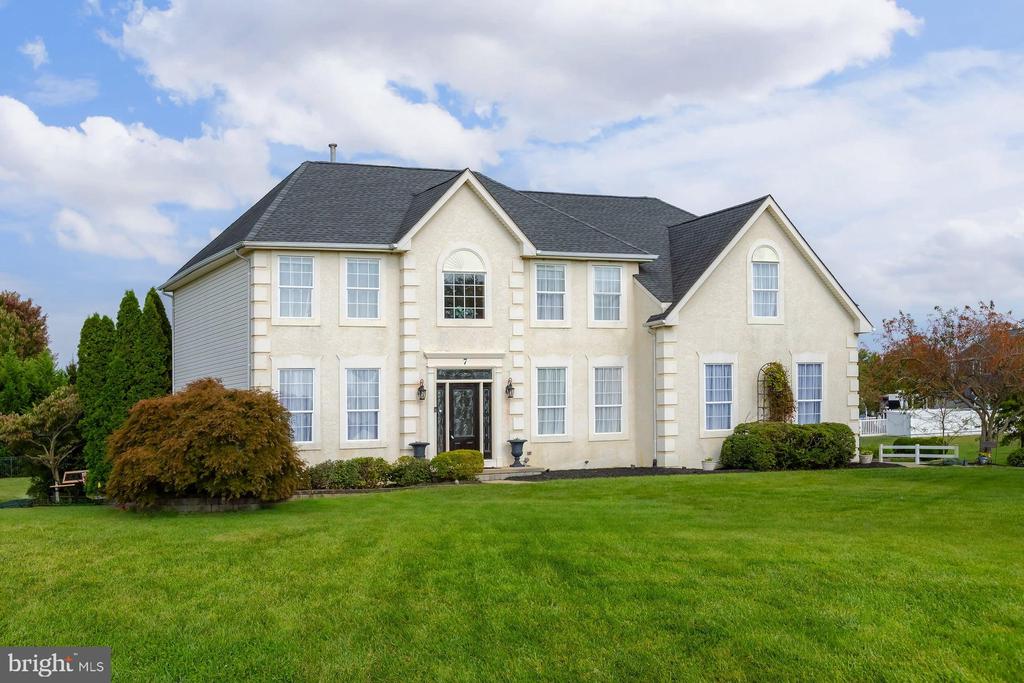 7 EAGLE DRIVE