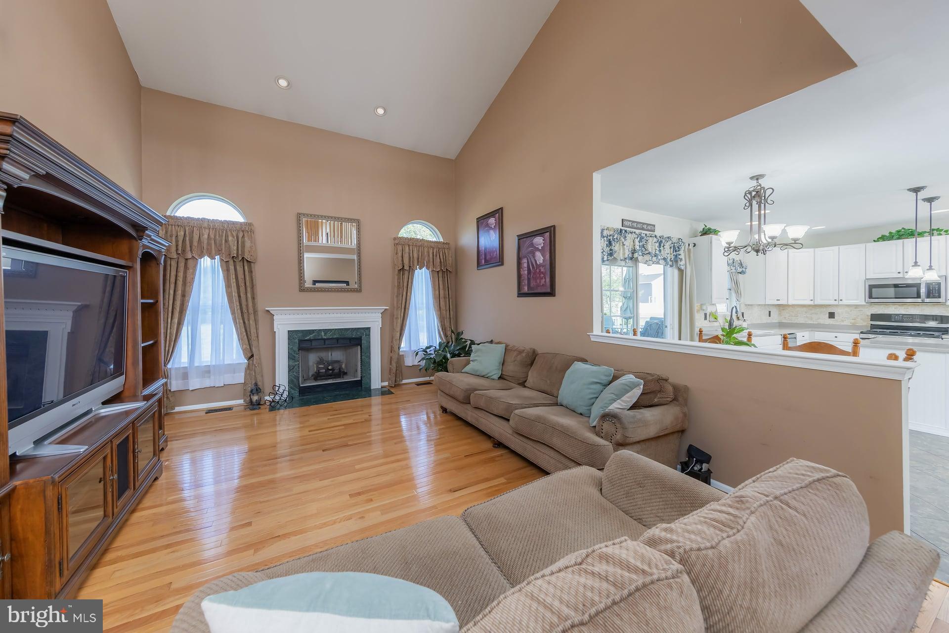 7 EAGLE DRIVE