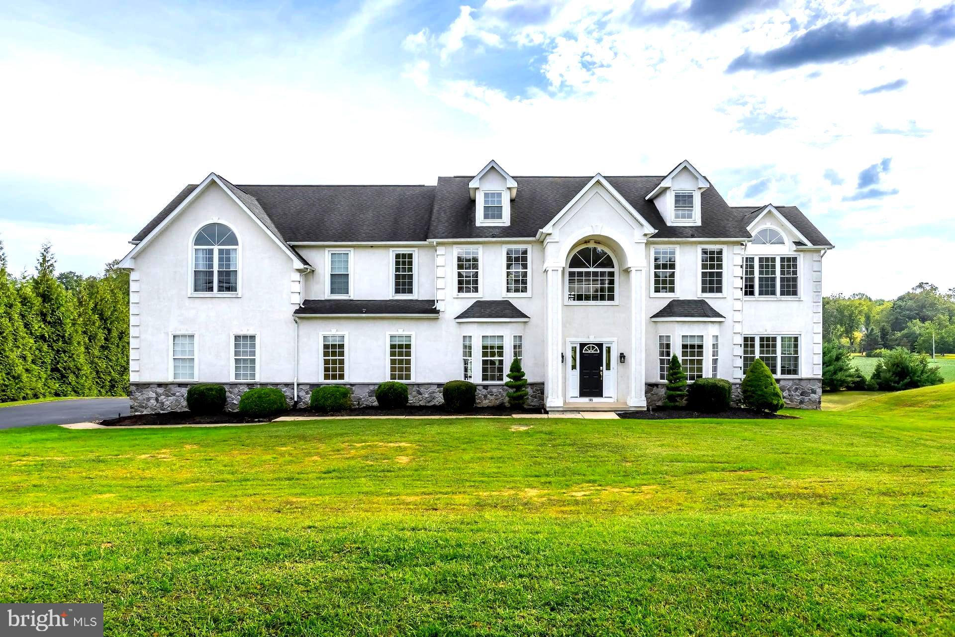 185 WOODLAND AVENUE