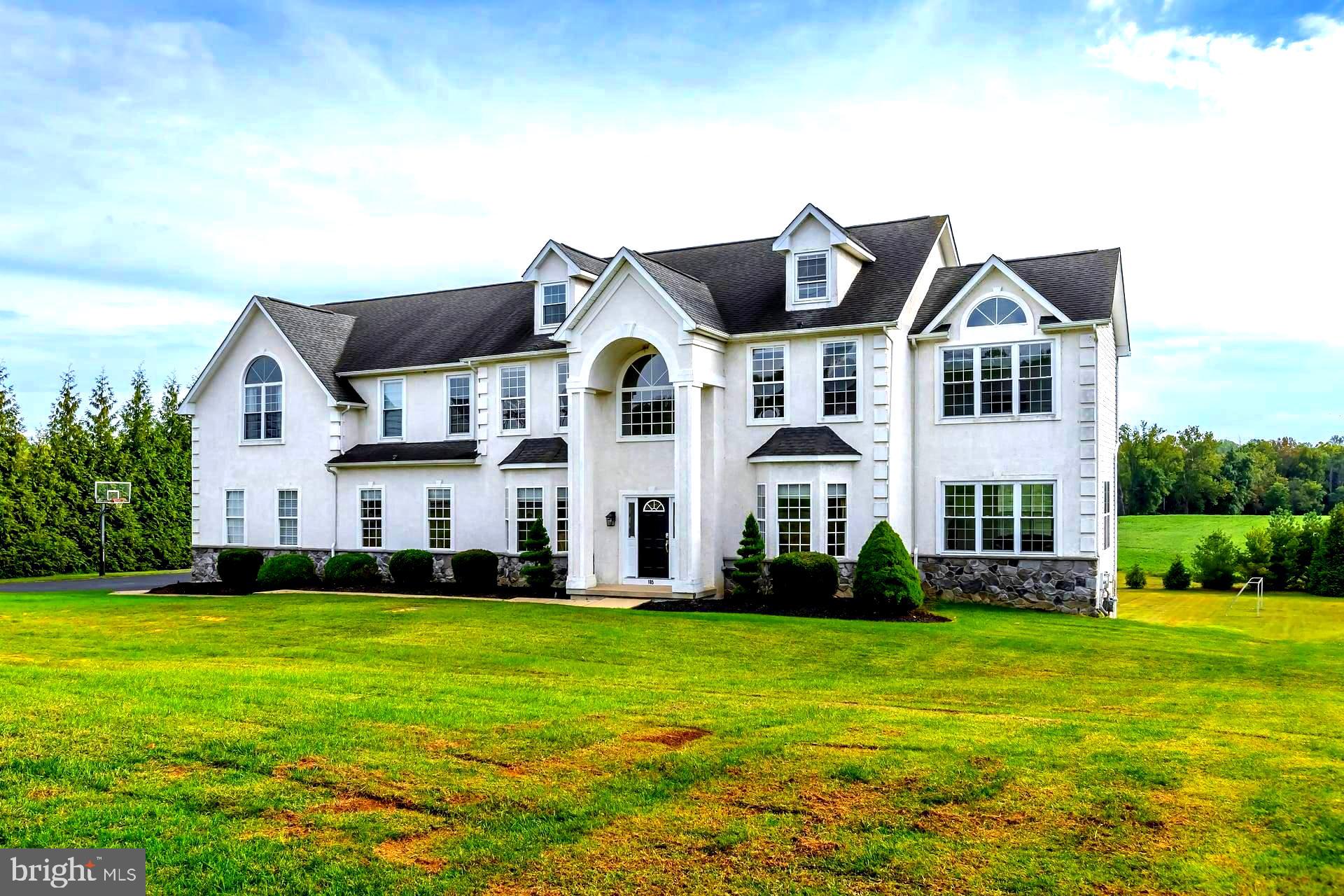 185 WOODLAND AVENUE