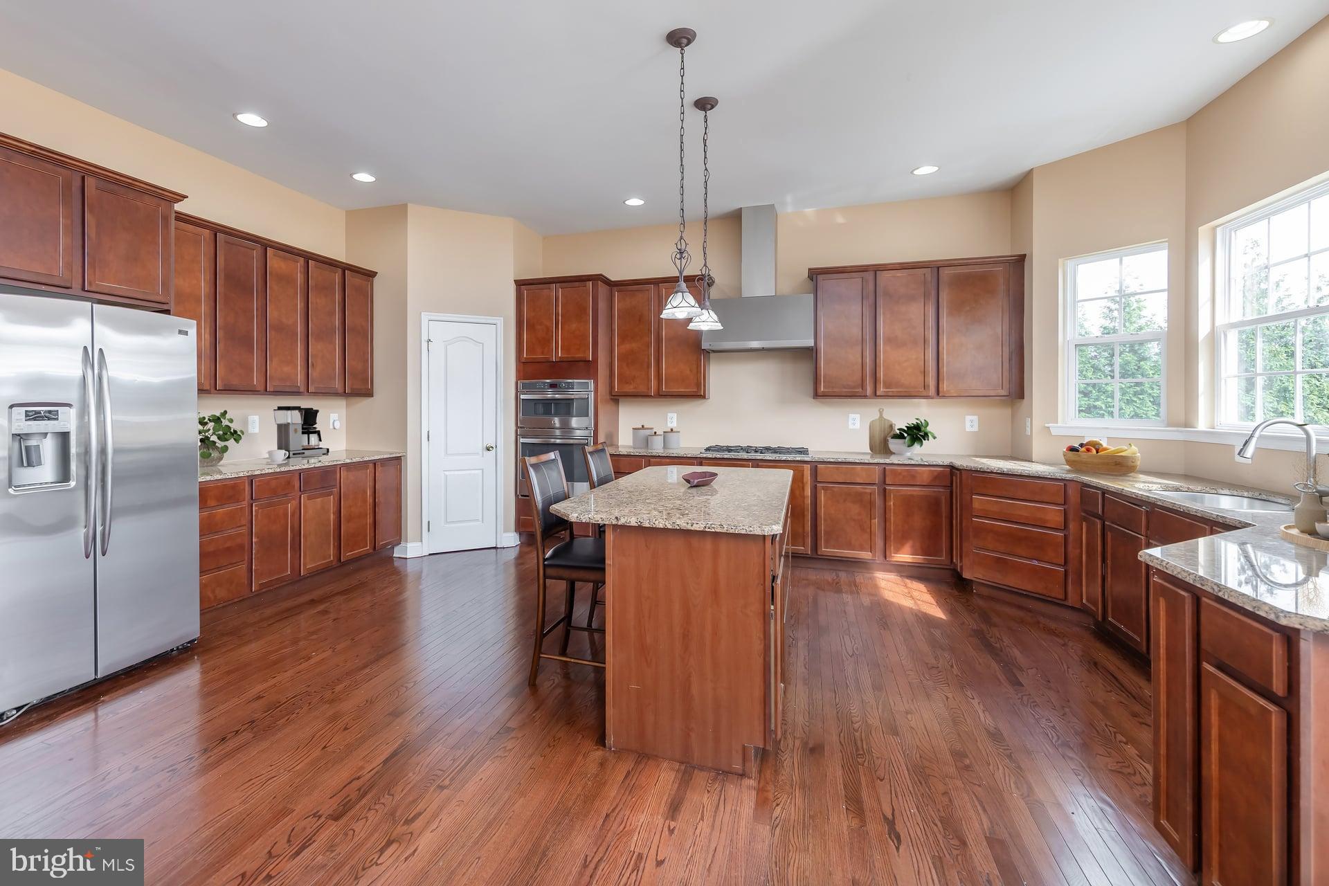 185 WOODLAND AVENUE
