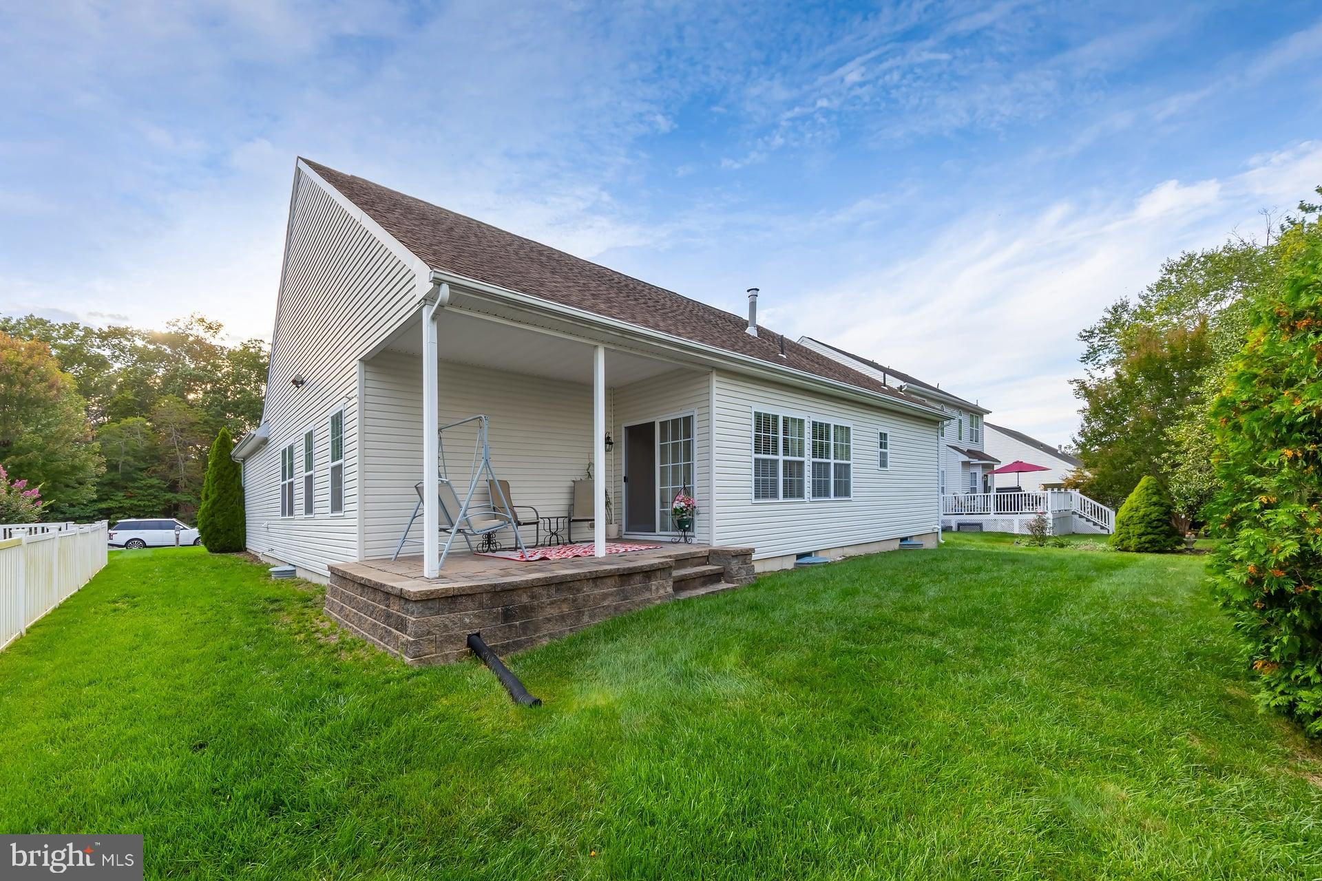 7 PINTAIL DRIVE