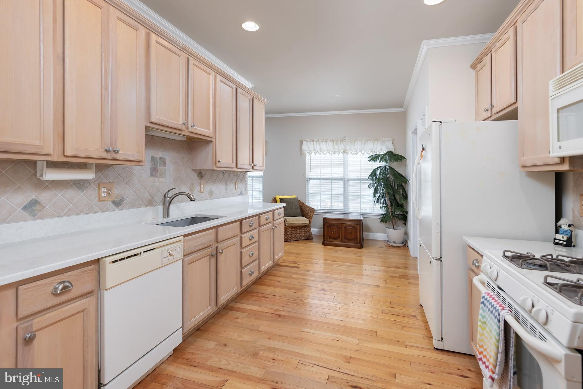 7 PINTAIL DRIVE