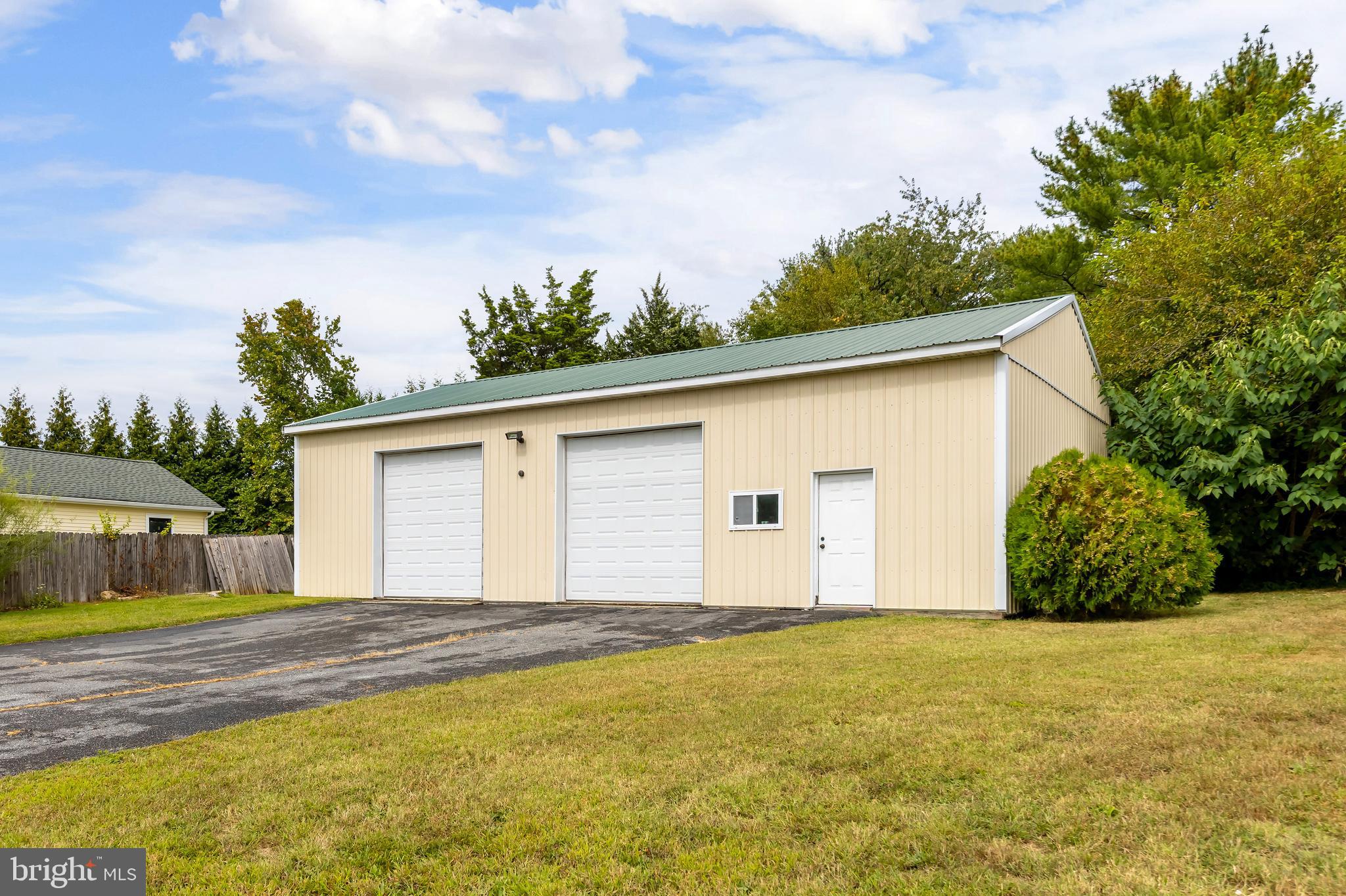 1667 AUBURN ROAD